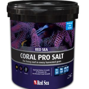 Red Seacoral pro salt 15.4 lb conrtainer